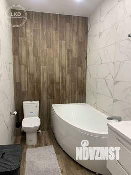 2-к квартира, вторичка, 64м2, 8/16 этаж