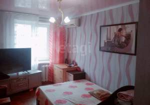 3-к квартира, вторичка, 64м2, 1/9 этаж