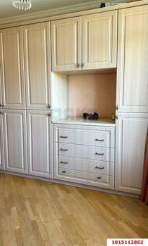 2-к квартира, вторичка, 74м2, 3/3 этаж