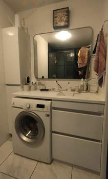 2-к квартира, вторичка, 82м2, 1/3 этаж