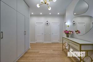 3-к квартира, вторичка, 90м2, 8/24 этаж