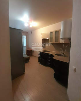 1-к квартира, вторичка, 38м2, 1/4 этаж