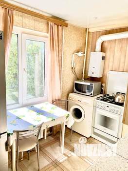 3-к квартира, вторичка, 60м2, 3/5 этаж