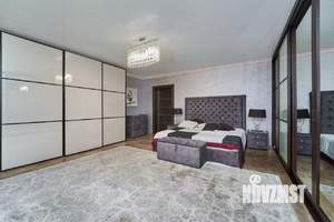 3-к квартира, вторичка, 122м2, 12/16 этаж