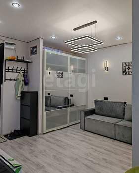 2-к квартира, вторичка, 33м2, 10/19 этаж