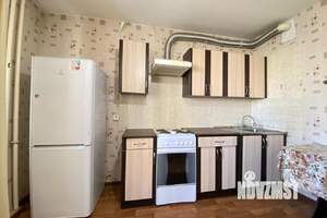 2-к квартира, вторичка, 65м2, 7/16 этаж