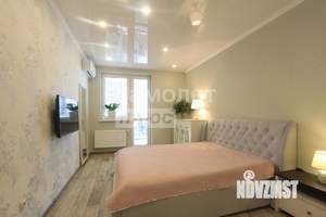 2-к квартира, вторичка, 63м2, 11/18 этаж