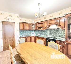 2-к квартира, вторичка, 63м2, 1/21 этаж