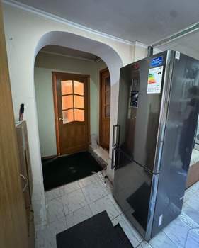 2-к квартира, вторичка, 37м2, 1/1 этаж