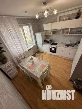 2-к квартира, вторичка, 53м2, 11/14 этаж