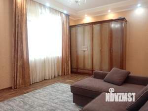 1-к квартира, вторичка, 60м2, 1/4 этаж