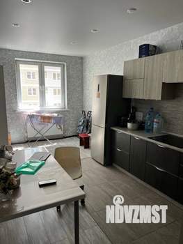 2-к квартира, вторичка, 63м2, 9/16 этаж