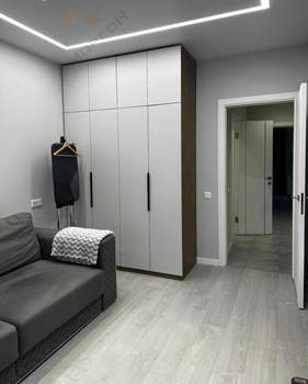 2-к квартира, вторичка, 61м2, 15/19 этаж