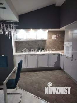 3-к квартира, вторичка, 95м2, 8/8 этаж