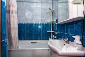 2-к квартира, вторичка, 56м2, 3/3 этаж