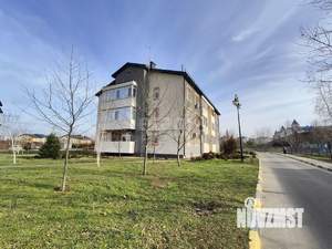 2-к квартира, вторичка, 42м2, 1/3 этаж