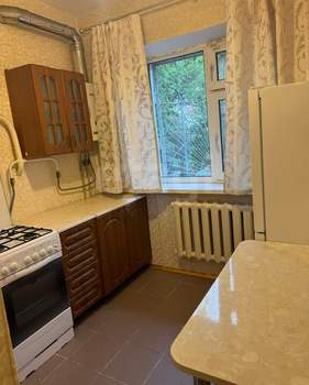 2-к квартира, вторичка, 39м2, 1/5 этаж