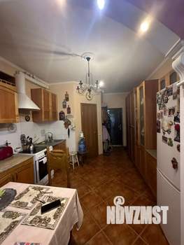 3-к квартира, вторичка, 72м2, 1/2 этаж