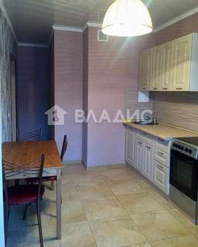 2-к квартира, вторичка, 60м2, 9/9 этаж