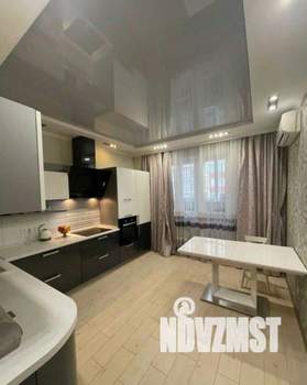 2-к квартира, вторичка, 65м2, 3/16 этаж