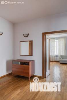 4-к квартира, вторичка, 138м2, 10/10 этаж