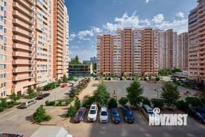 2-к квартира, вторичка, 66м2, 5/18 этаж