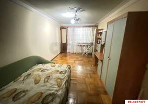 3-к квартира, вторичка, 70м2, 1/5 этаж