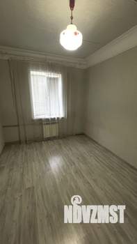 3-к квартира, вторичка, 60м2, 1/2 этаж