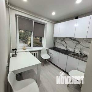 2-к квартира, вторичка, 36м2, 1/5 этаж