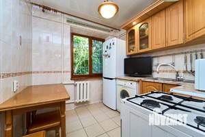 2-к квартира, вторичка, 43м2, 1/5 этаж