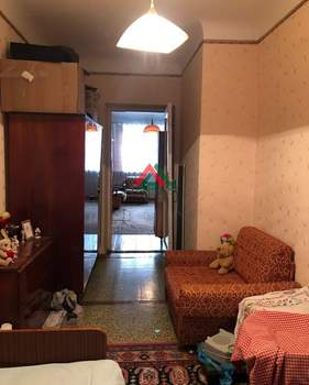 2-к квартира, вторичка, 42м2, 2/2 этаж