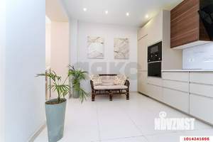 3-к квартира, вторичка, 136м2, 17/19 этаж