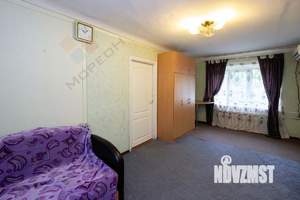 2-к квартира, вторичка, 44м2, 1/4 этаж