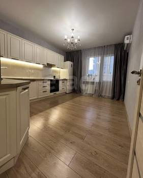 2-к квартира, вторичка, 66м2, 8/18 этаж