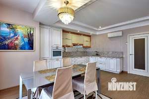 2-к квартира, вторичка, 120м2, 15/17 этаж