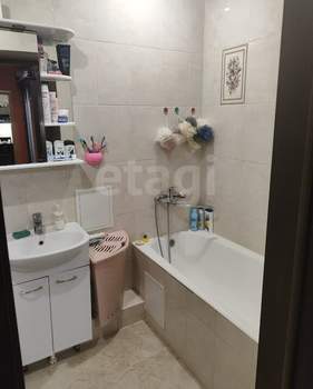 2-к квартира, вторичка, 57м2, 1/5 этаж