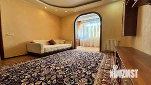 3-к квартира, вторичка, 104м2, 5/7 этаж