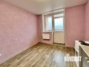 2-к квартира, вторичка, 63м2, 9/16 этаж