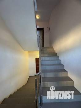 4-к квартира, вторичка, 140м2, 2/2 этаж