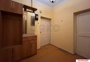 3-к квартира, вторичка, 61м2, 1/2 этаж