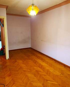 2-к квартира, вторичка, 48м2, 5/5 этаж
