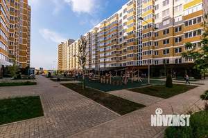 2-к квартира, вторичка, 42м2, 19/19 этаж