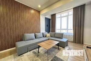 2-к квартира, вторичка, 54м2, 1/10 этаж