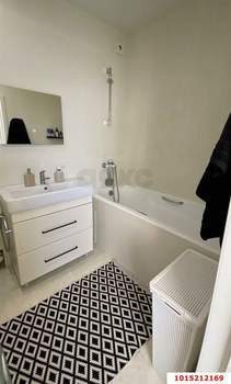 2-к квартира, вторичка, 64м2, 4/5 этаж