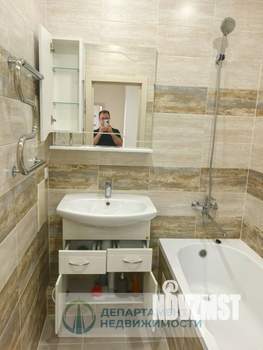 2-к квартира, вторичка, 68м2, 13/16 этаж