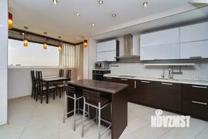 3-к квартира, вторичка, 144м2, 13/14 этаж