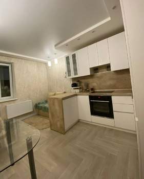 2-к квартира, вторичка, 61м2, 4/16 этаж