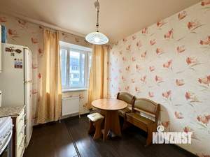 2-к квартира, вторичка, 58м2, 4/6 этаж
