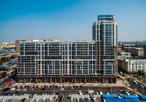 2-к квартира, вторичка, 105м2, 14/24 этаж