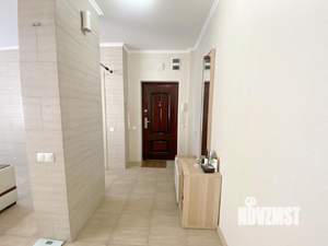 2-к квартира, вторичка, 57м2, 1/8 этаж